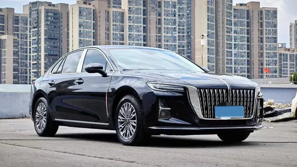 2023 HONGQI H5 thumbnail 3