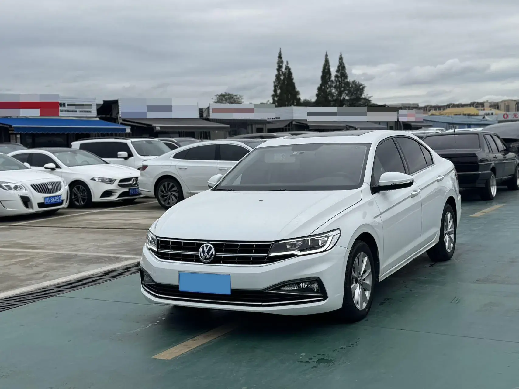 2020 VOLKSWAGEN BORA view 1