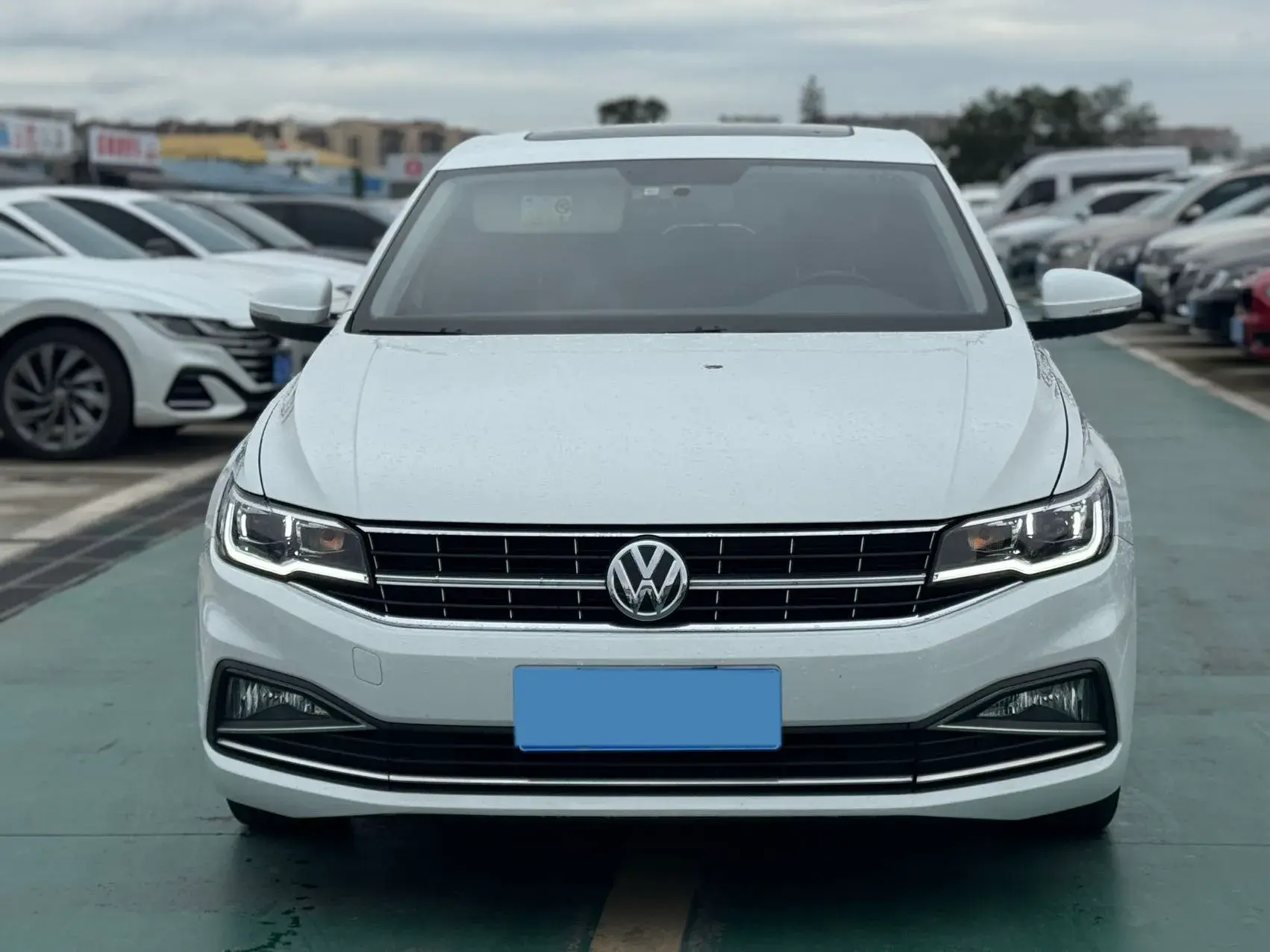 2020 VOLKSWAGEN BORA thumbnail 2