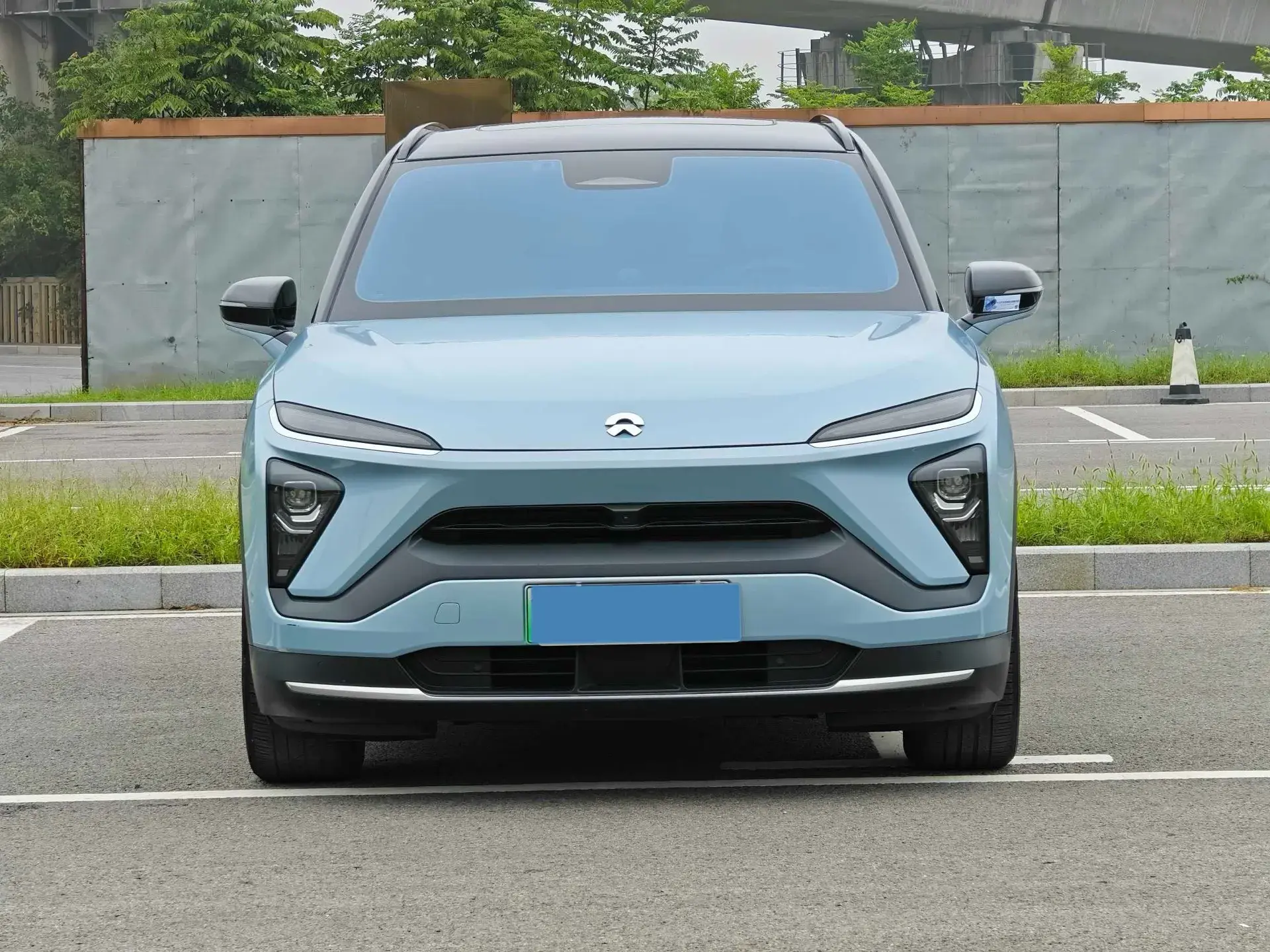 2019 NIO ES6 thumbnail 2