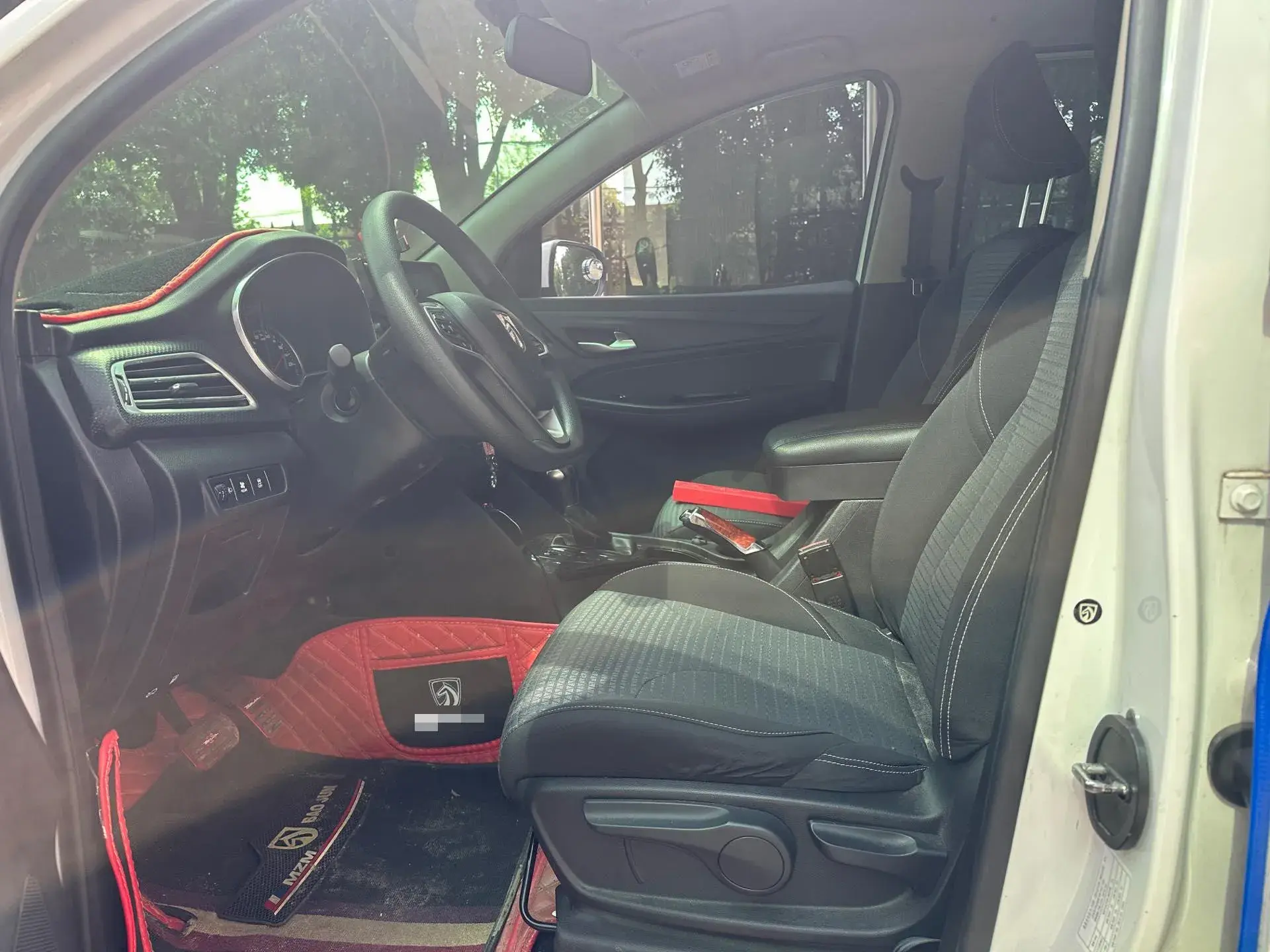 2019 BAOJUN 730 thumbnail 4