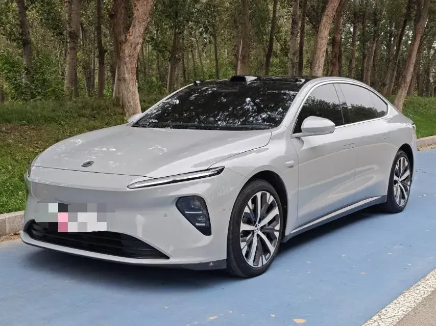 2021 VOLKSWAGEN ID.6 view 1