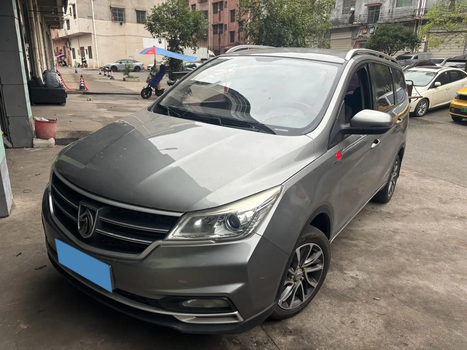 2019 BAOJUN 730 view 1