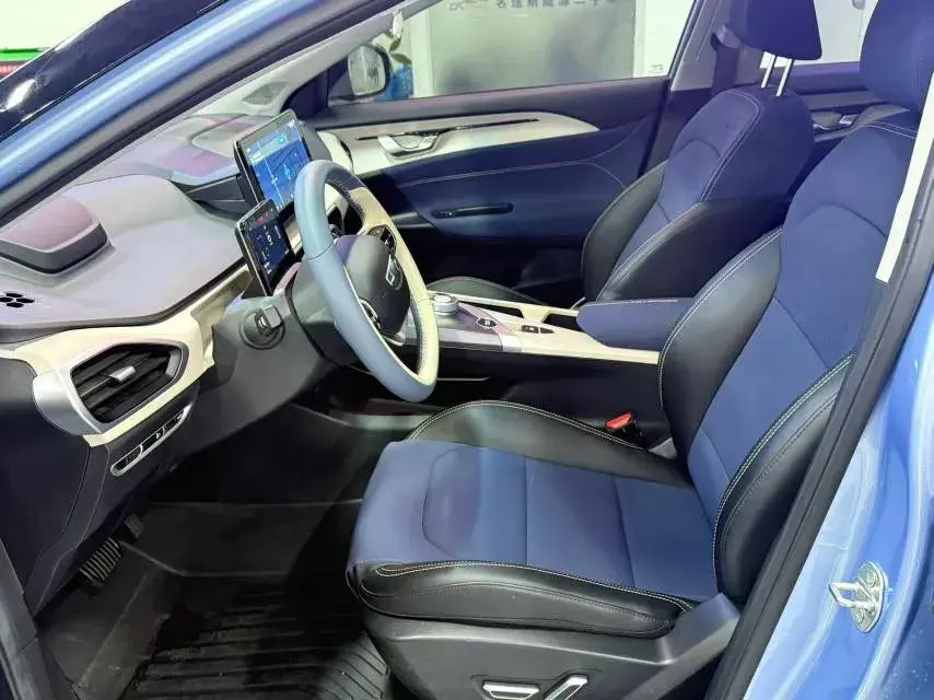 2021 GEOMETRY A thumbnail 4