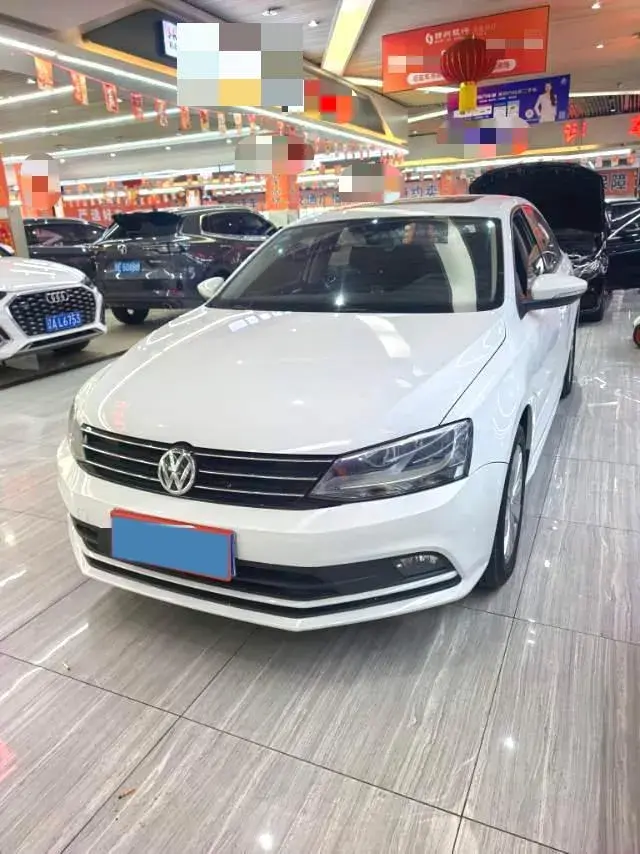 2018 VOLKSWAGEN SAGITAR view 1