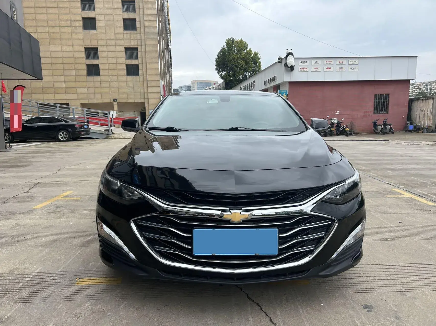 2021 CHEVROLET MALIBU thumbnail 2