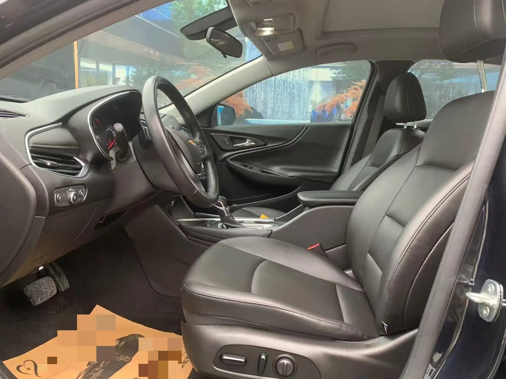 2021 CHEVROLET MALIBU thumbnail 4