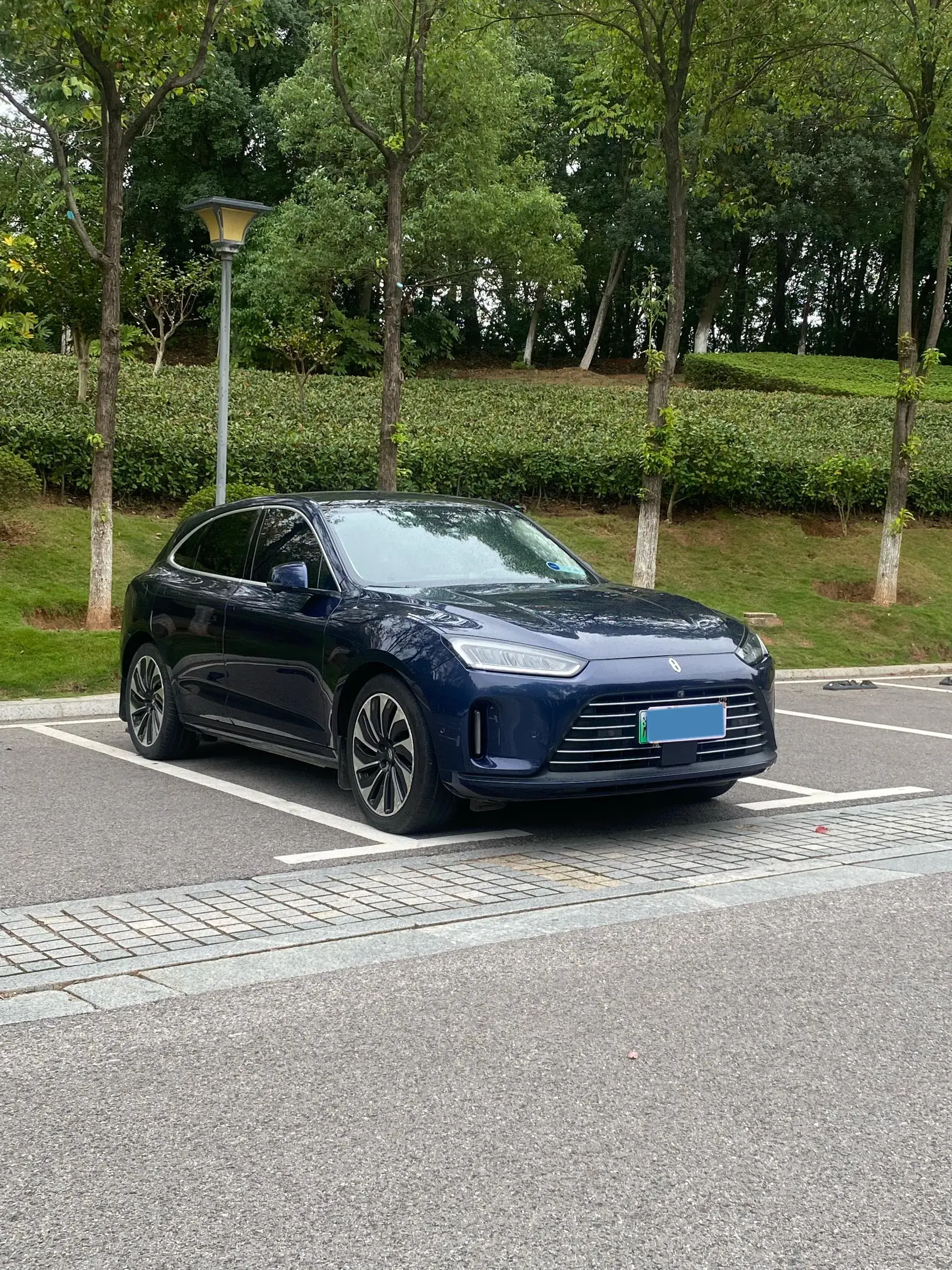 2022 AITO AITO thumbnail 3