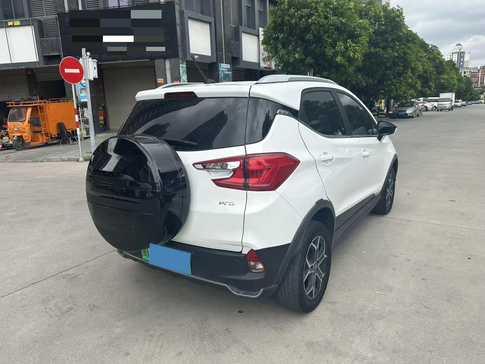 2021 BYD YUAN thumbnail 4