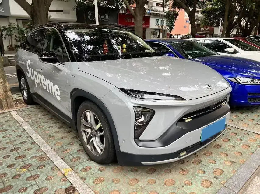 2020 NIO ES6 thumbnail 3