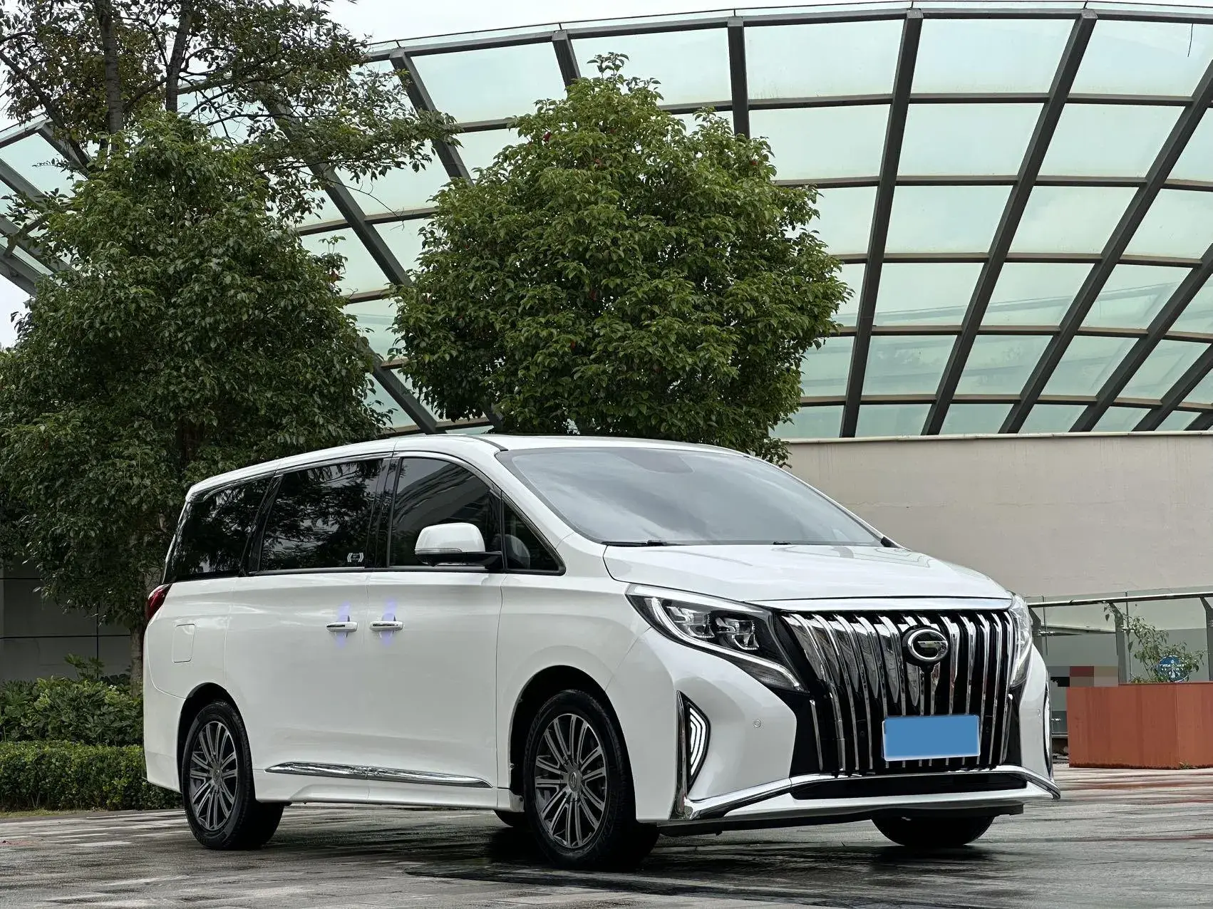 2021 GAC TRUMPCHI thumbnail 3