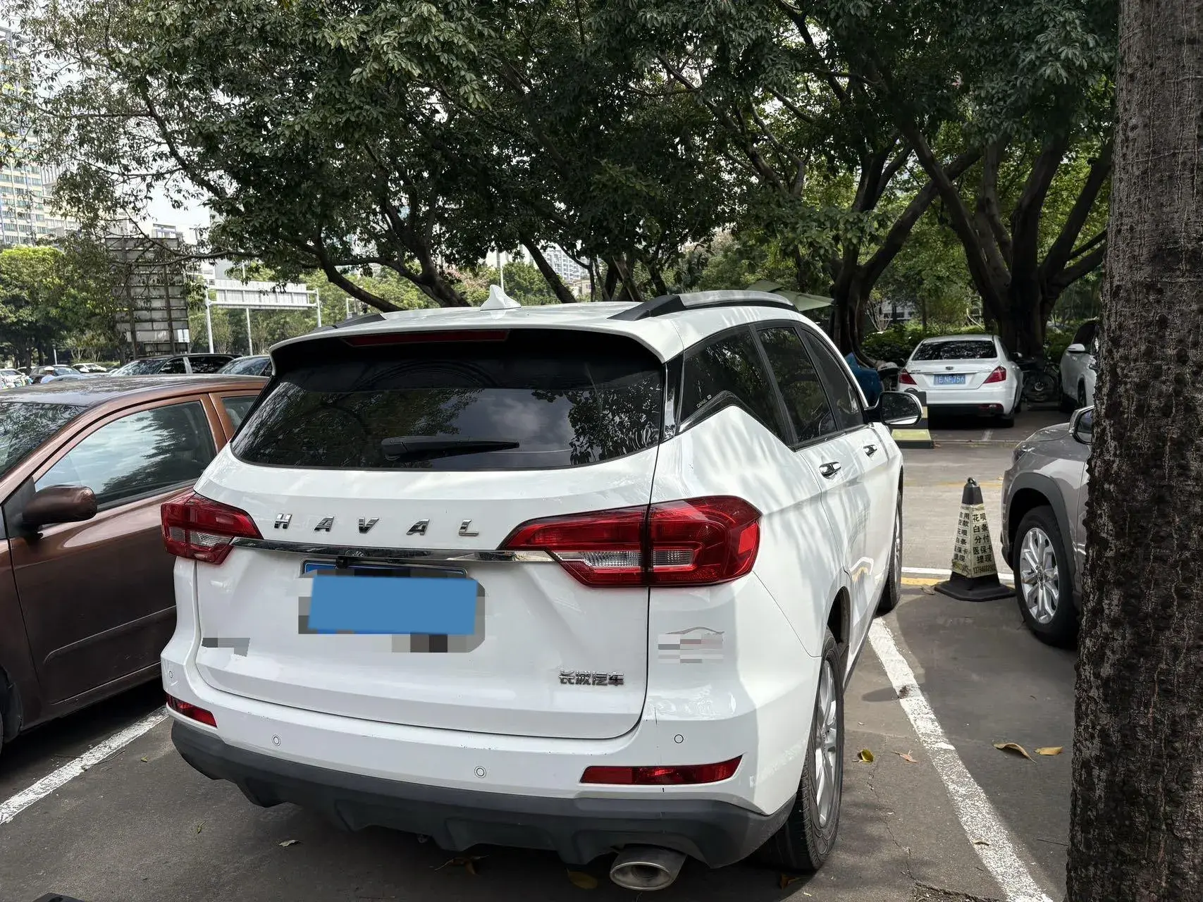 2019 HAVAL M6 thumbnail 2