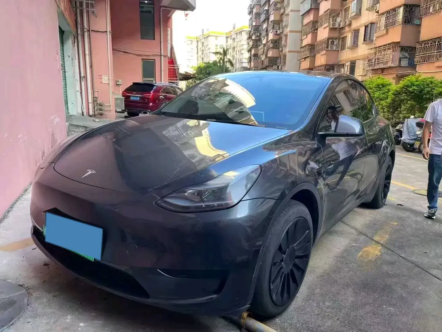 2023 TESLA MODEL view 1