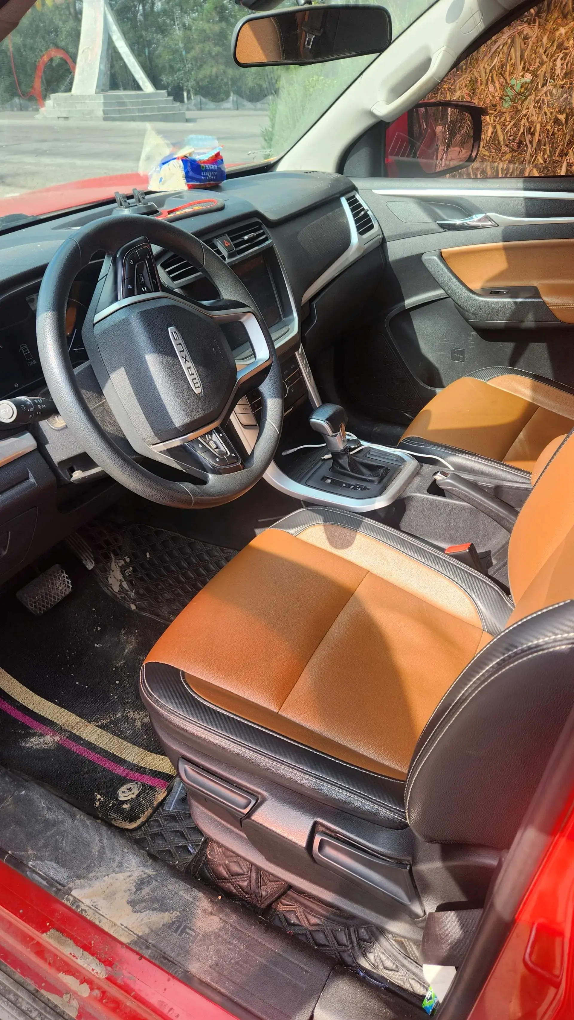 2021 MAXUS T70 thumbnail 4