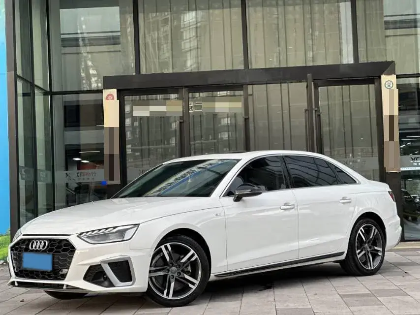 2020 AUDI A4L view 1