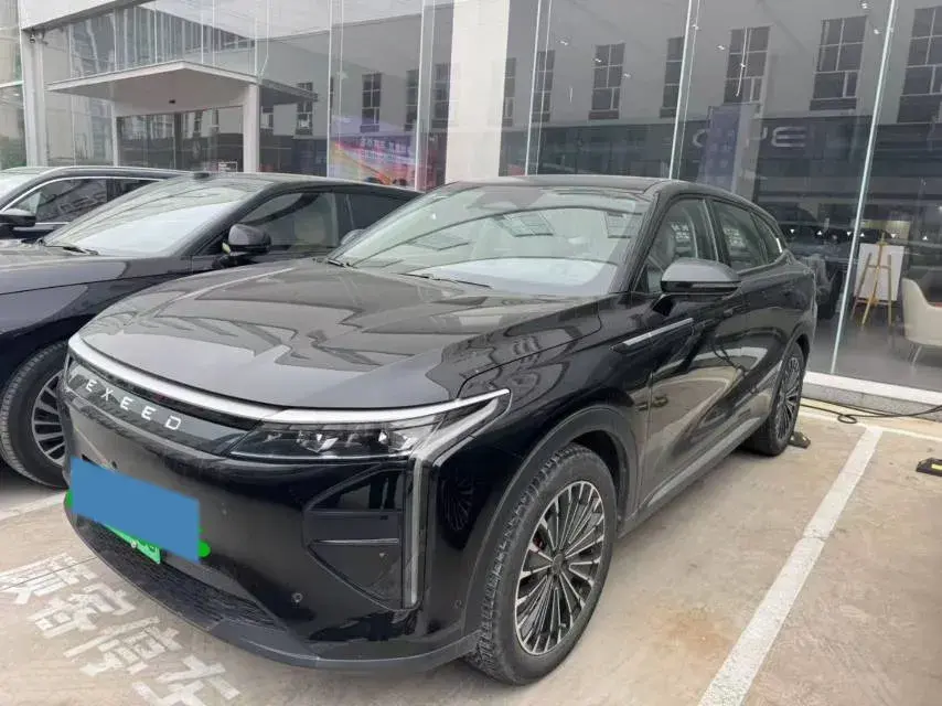2025 Exceed RX C-DM 1.5T 156HP L4 3DHT PHEV 34.46KWH