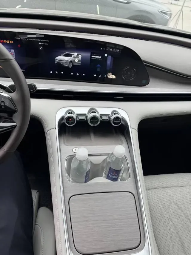 2025 Exceed RX C-DM 1.5T 156HP L4 3DHT PHEV 34.46KWH,autocango,china used car exporter,china ev exporter,chinese used car exporter,chinese used ev exporter