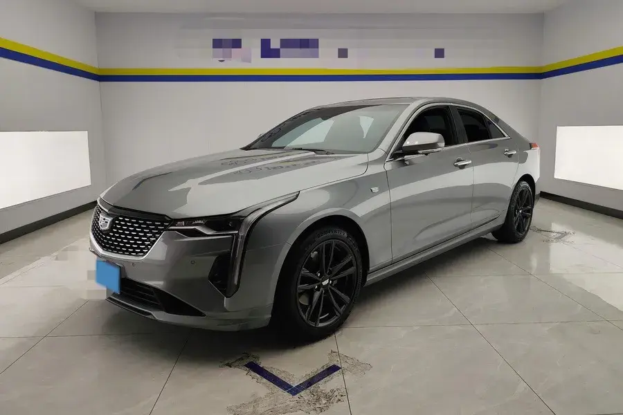 2023 CADILLAC CT4 view 1