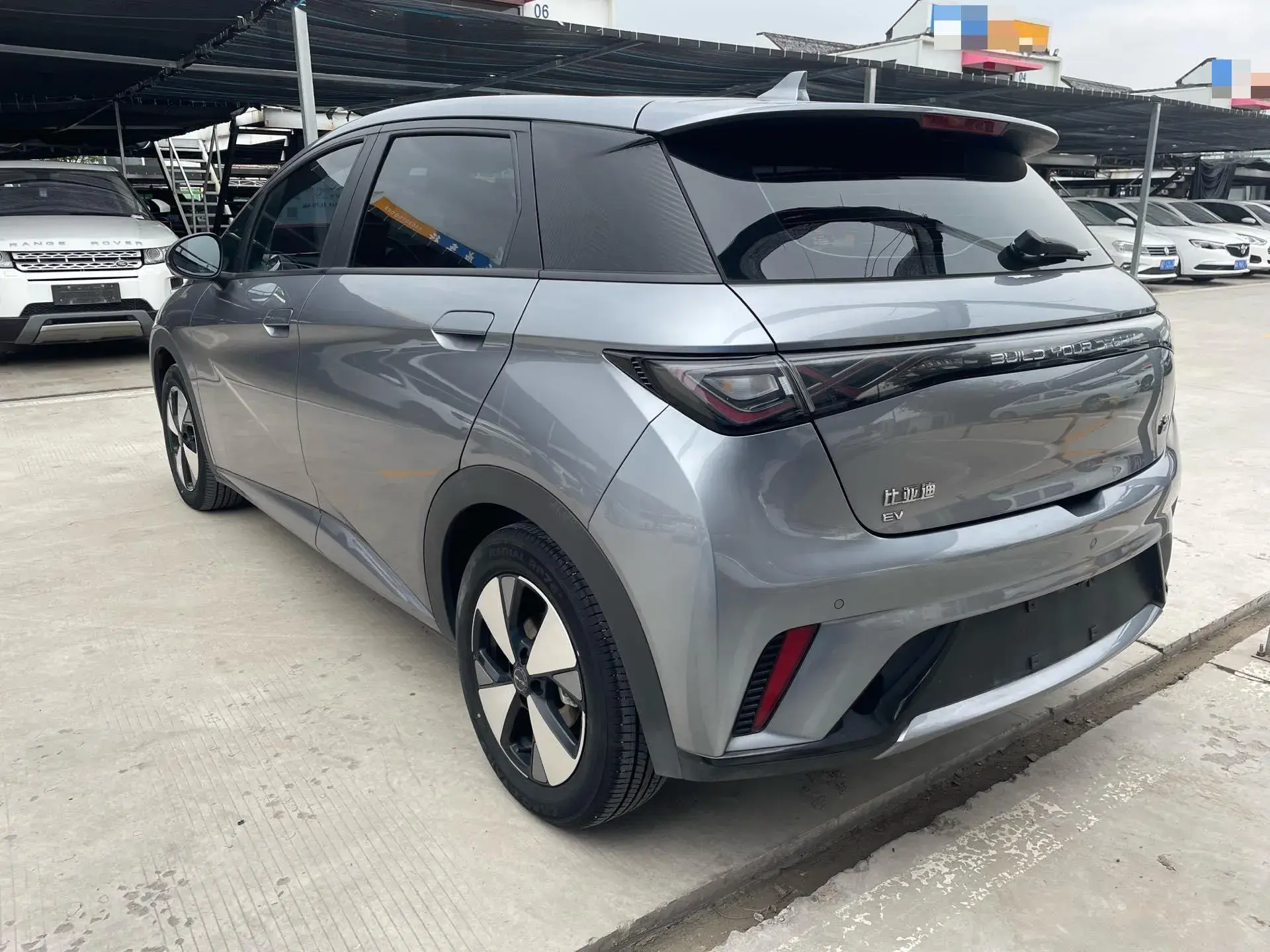 2023 BYD DOLPHIN thumbnail 4