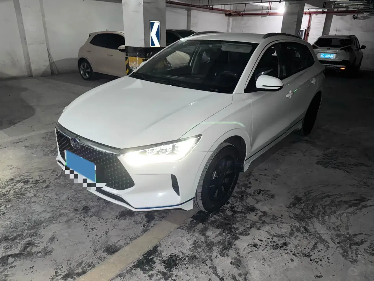2019 BYD E2 view 1