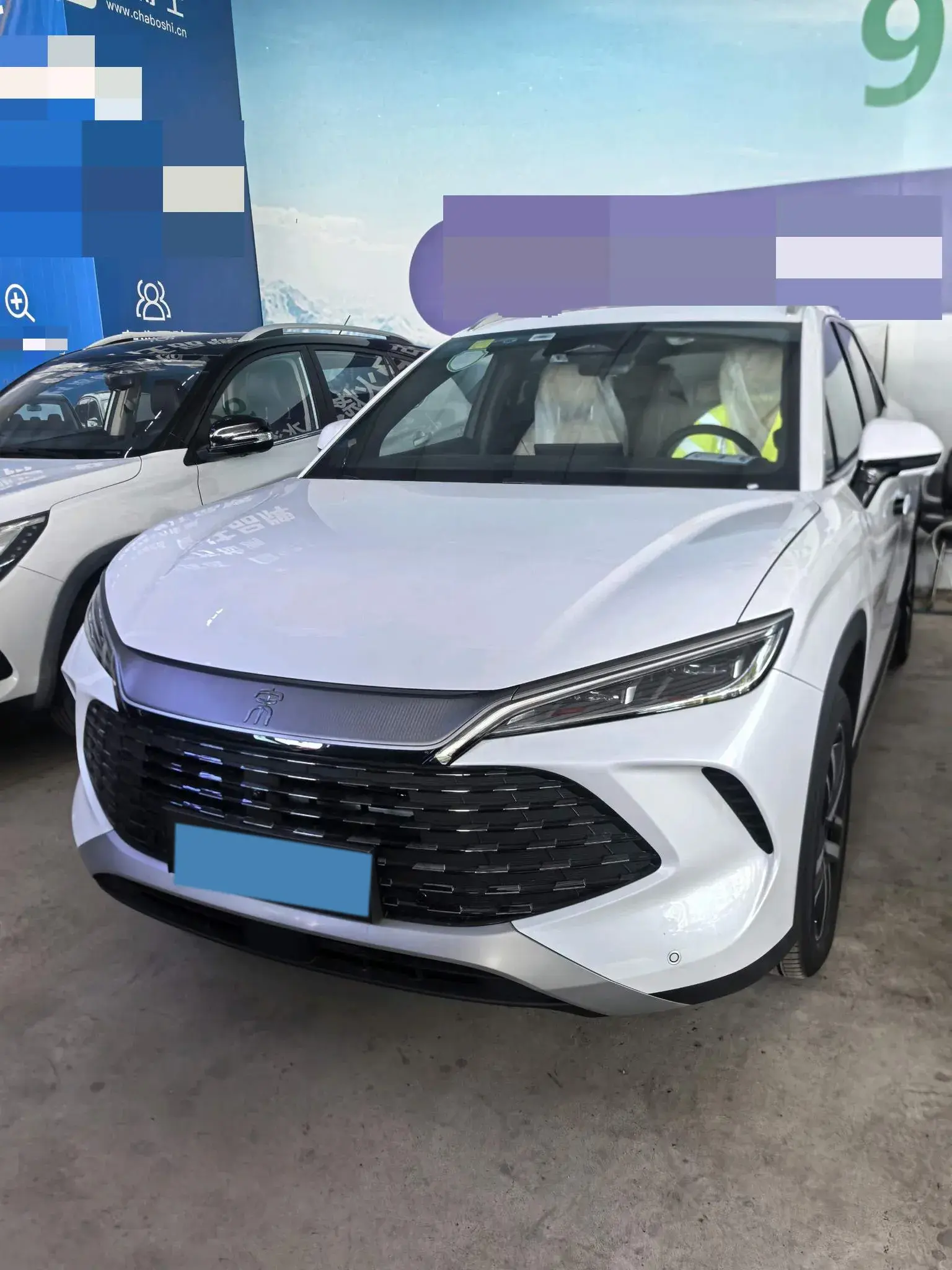 2024 BYD SONGL view 1