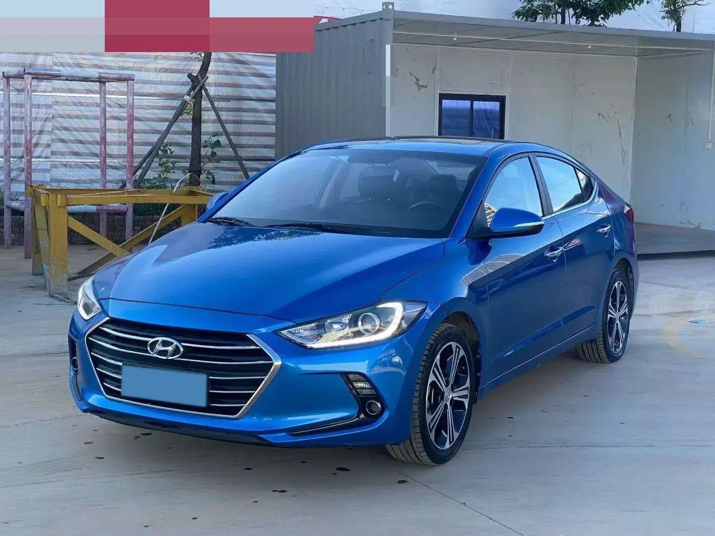 2018 HYUNDAI ELANTRA view 1