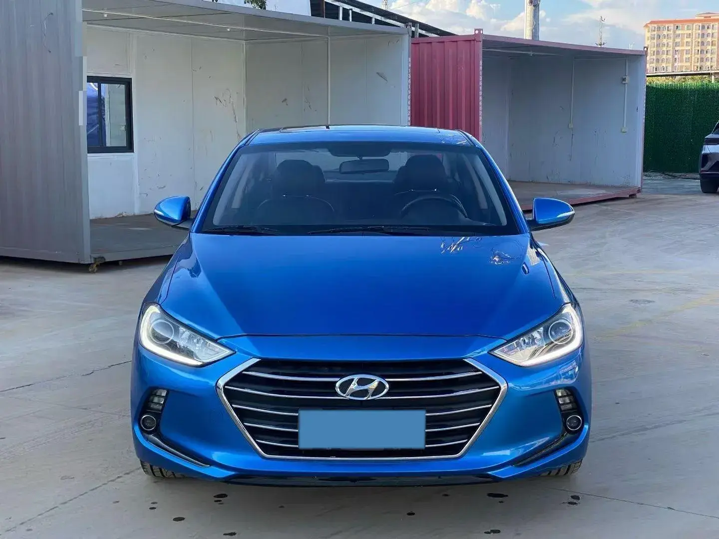 2018 HYUNDAI ELANTRA thumbnail 2
