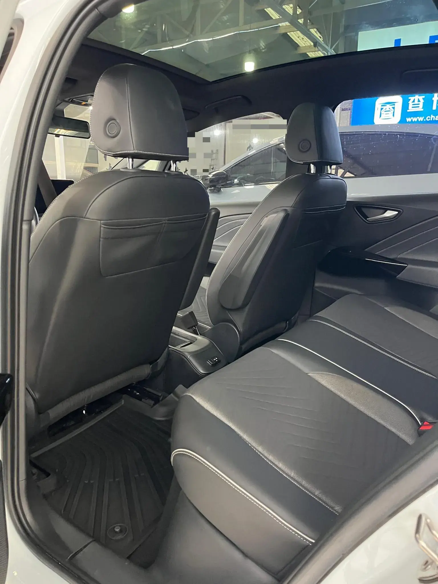 2023 VOLKSWAGEN ID.3 thumbnail 3