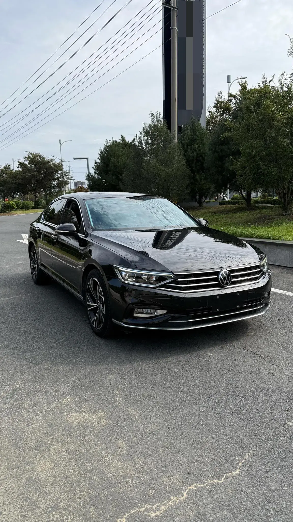 2021 VOLKSWAGEN MAGOTAN thumbnail 3