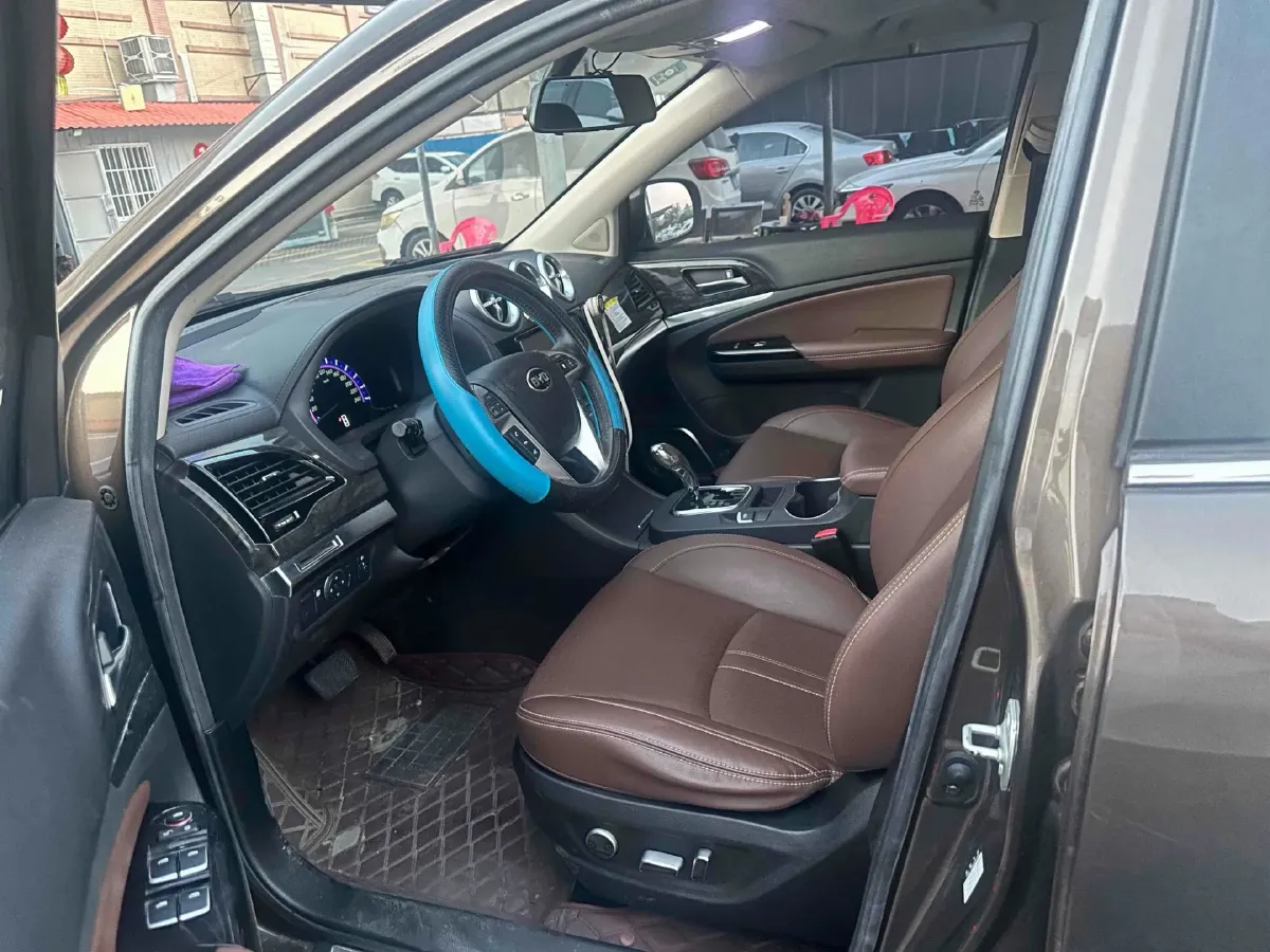 2017 BYD S7 2.0T 205HP L4 6DCT,autocango,china used car exporter,china ev exporter,chinese used car exporter,chinese used ev exporter