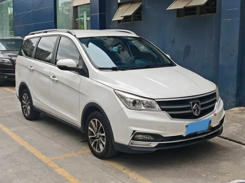 2019 BAOJUN 730 thumbnail 3