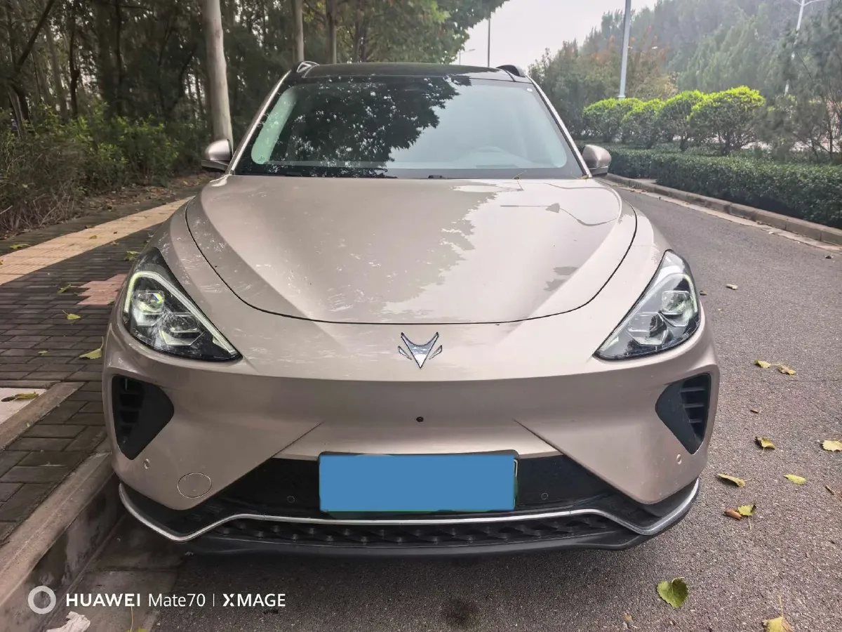 2025 ARCFOX αT6 BEV,autocango,china used car exporter,china ev exporter,chinese used car exporter,chinese used ev exporter