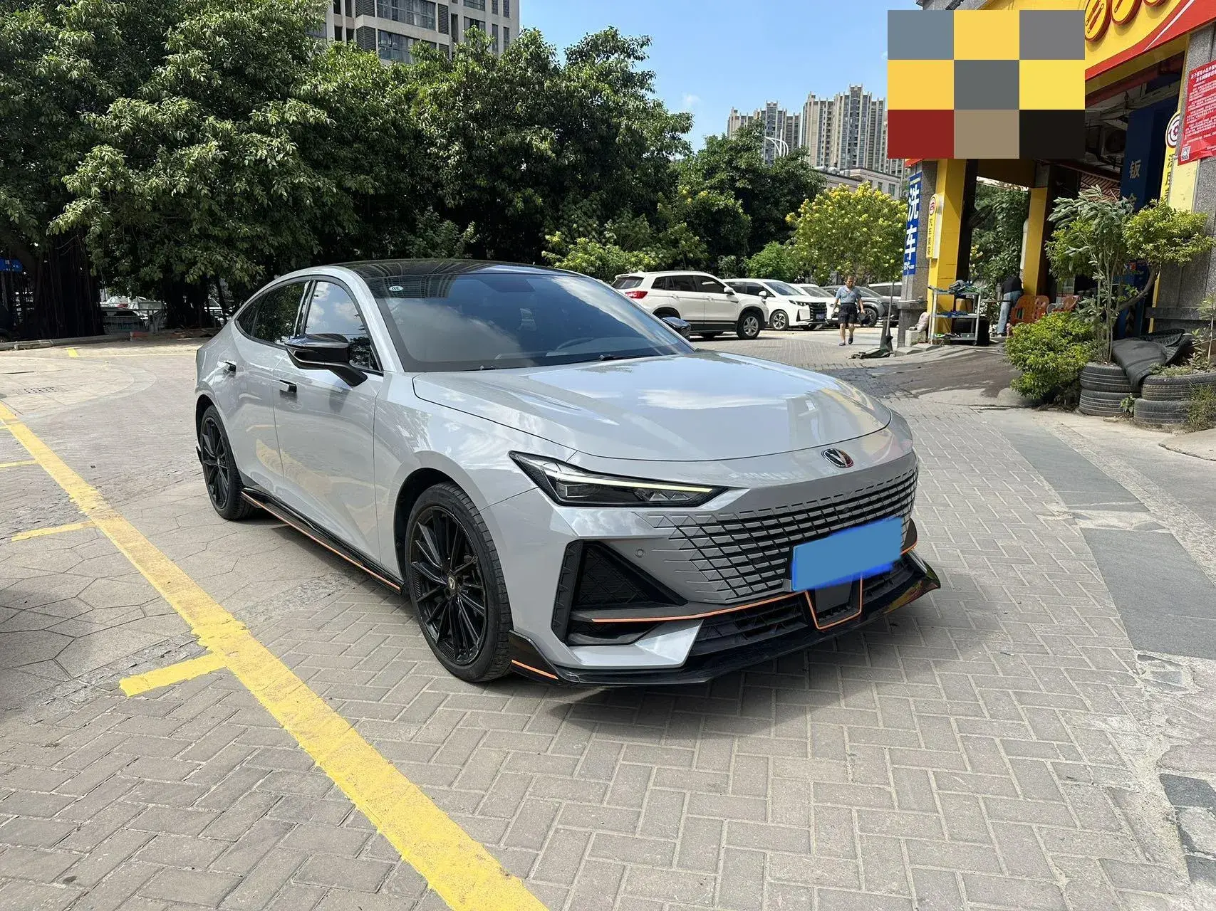 2022 CHANGAN UNI-V thumbnail 2