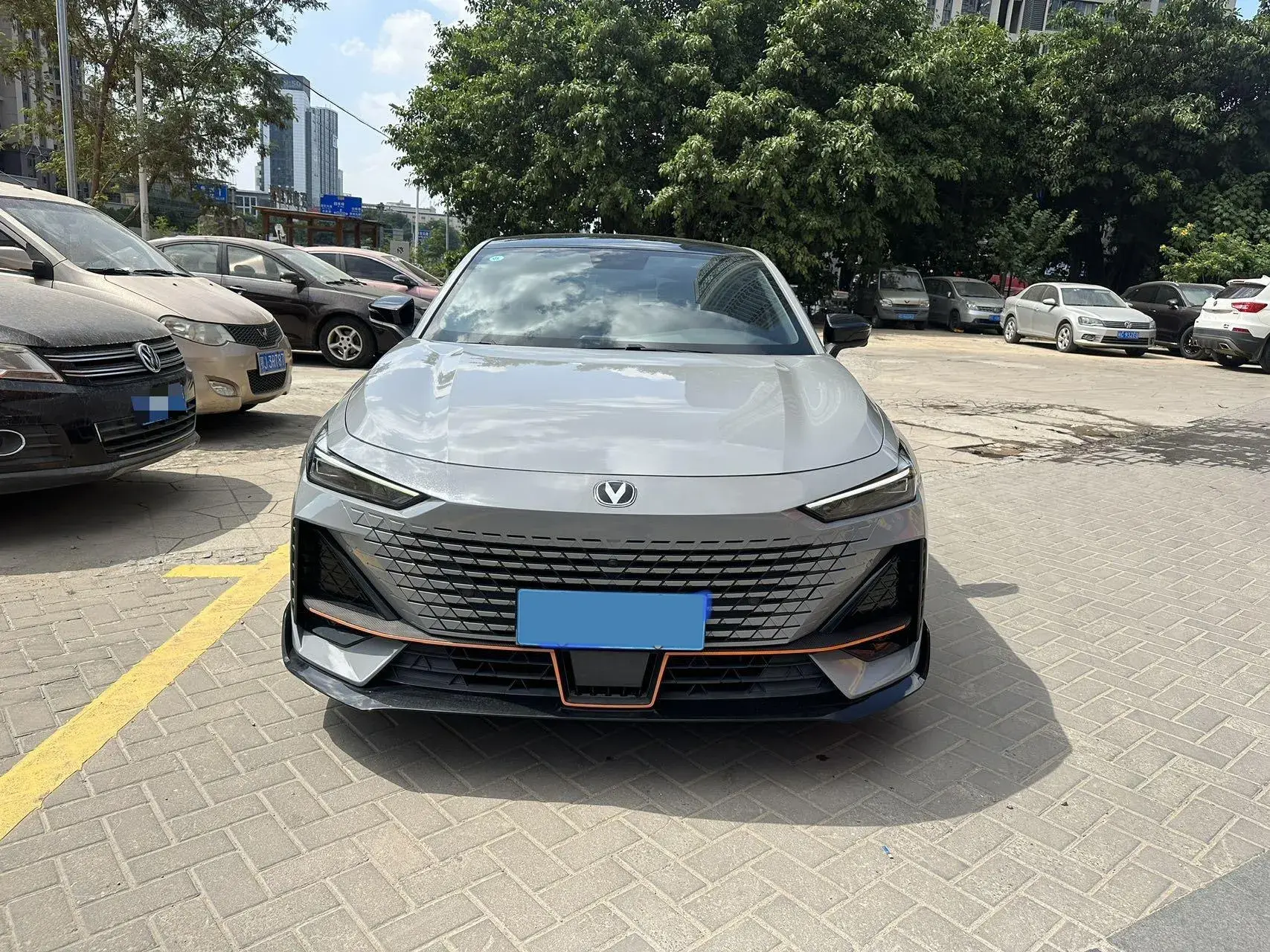 2022 CHANGAN UNI-V thumbnail 3