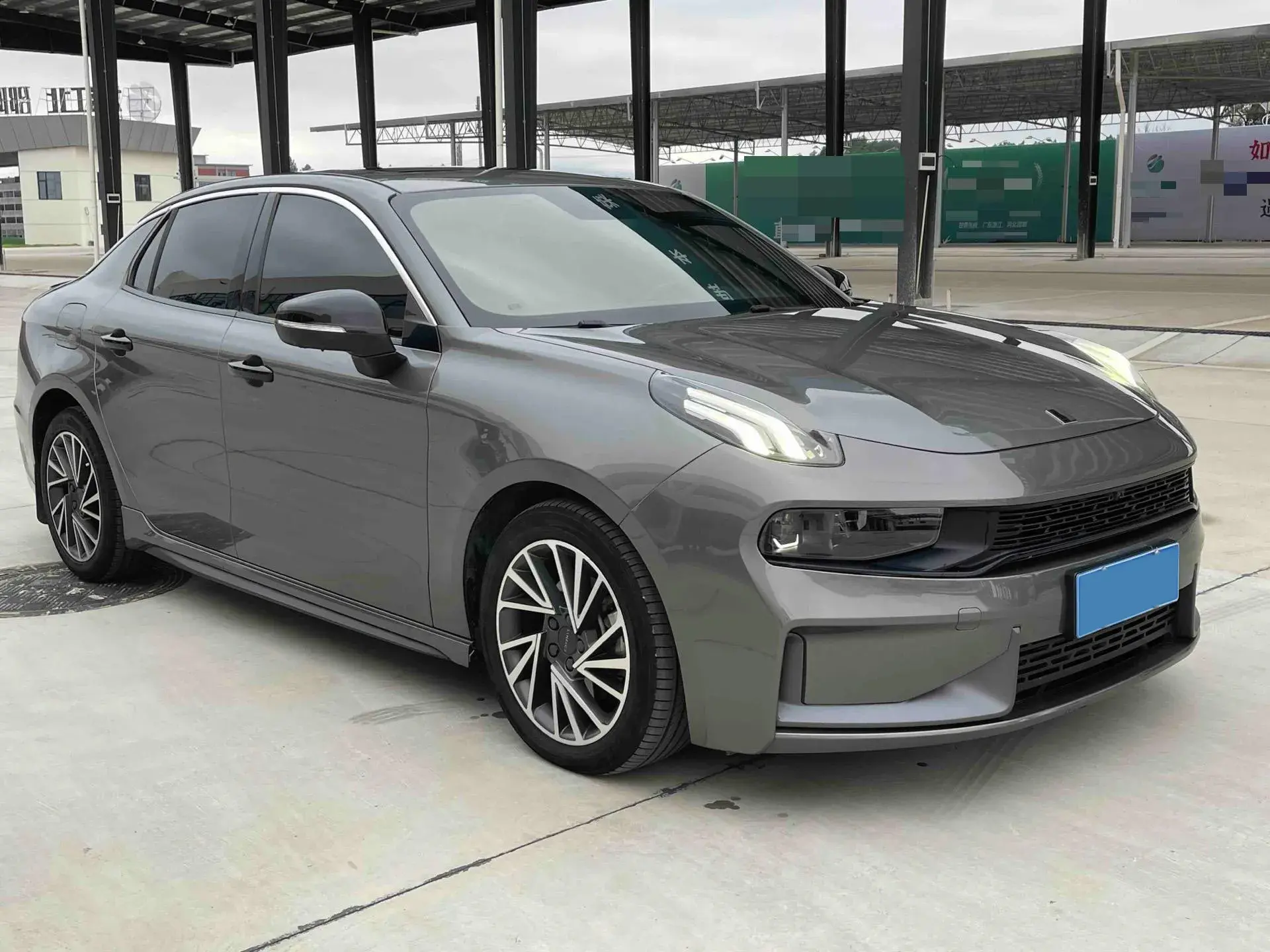 2022 LYNK&CO 03 thumbnail 2