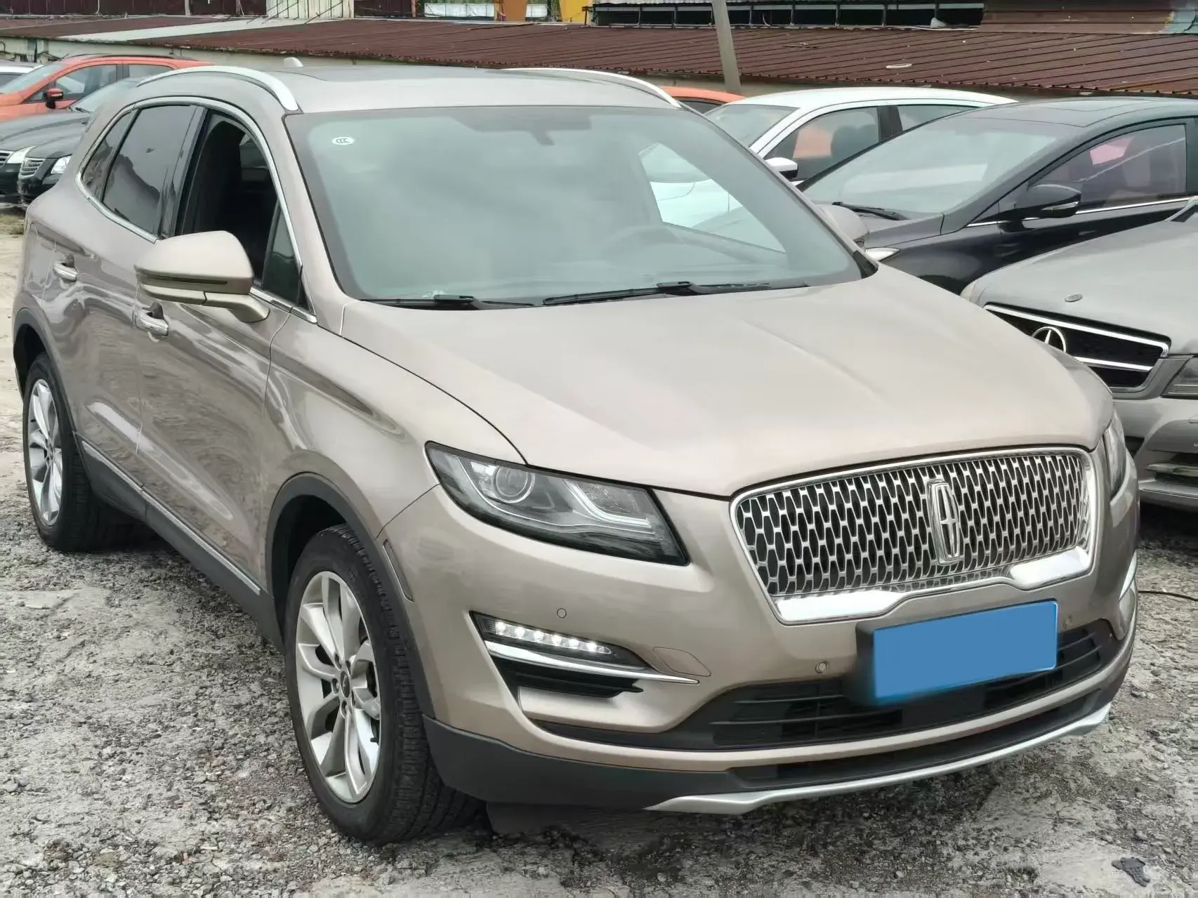 2019 LINCOLN MKC thumbnail 3