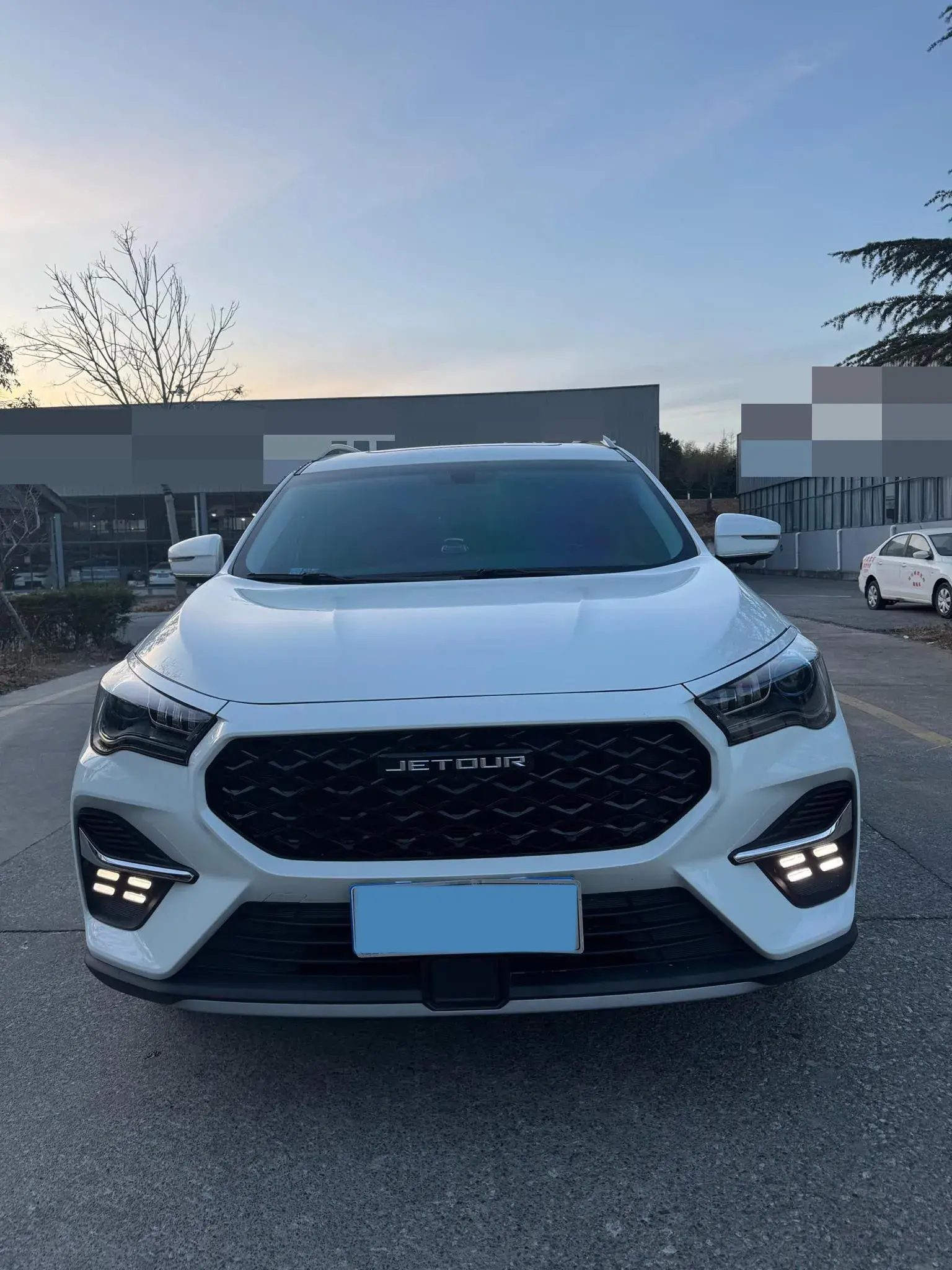 2019 JETOUR X90 thumbnail 2