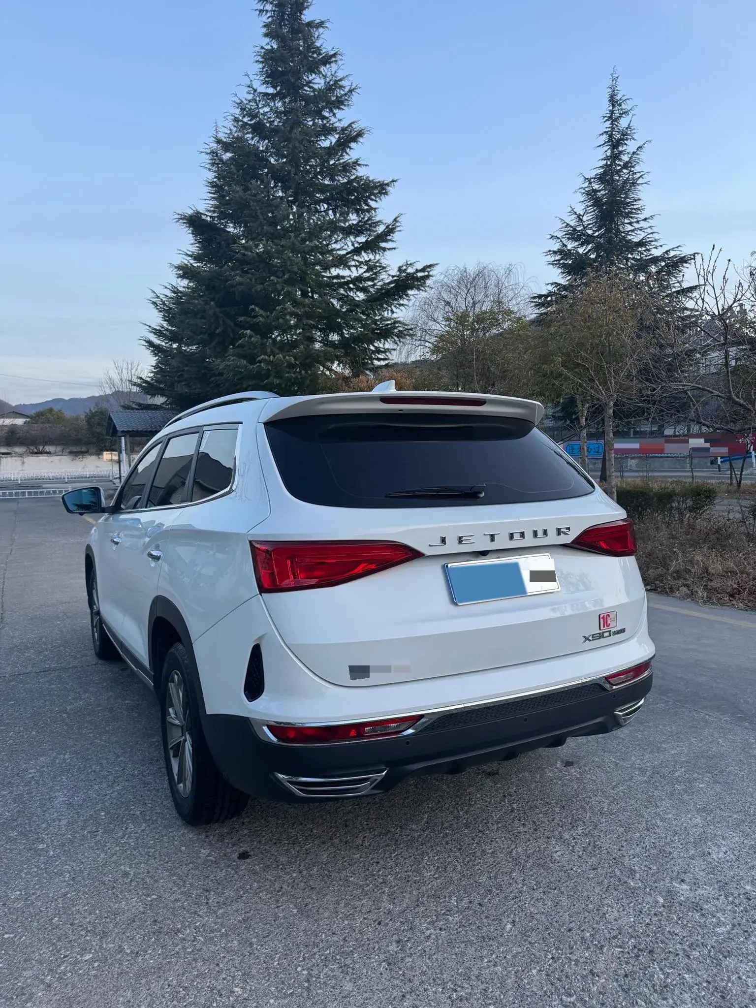 2019 JETOUR X90 thumbnail 4