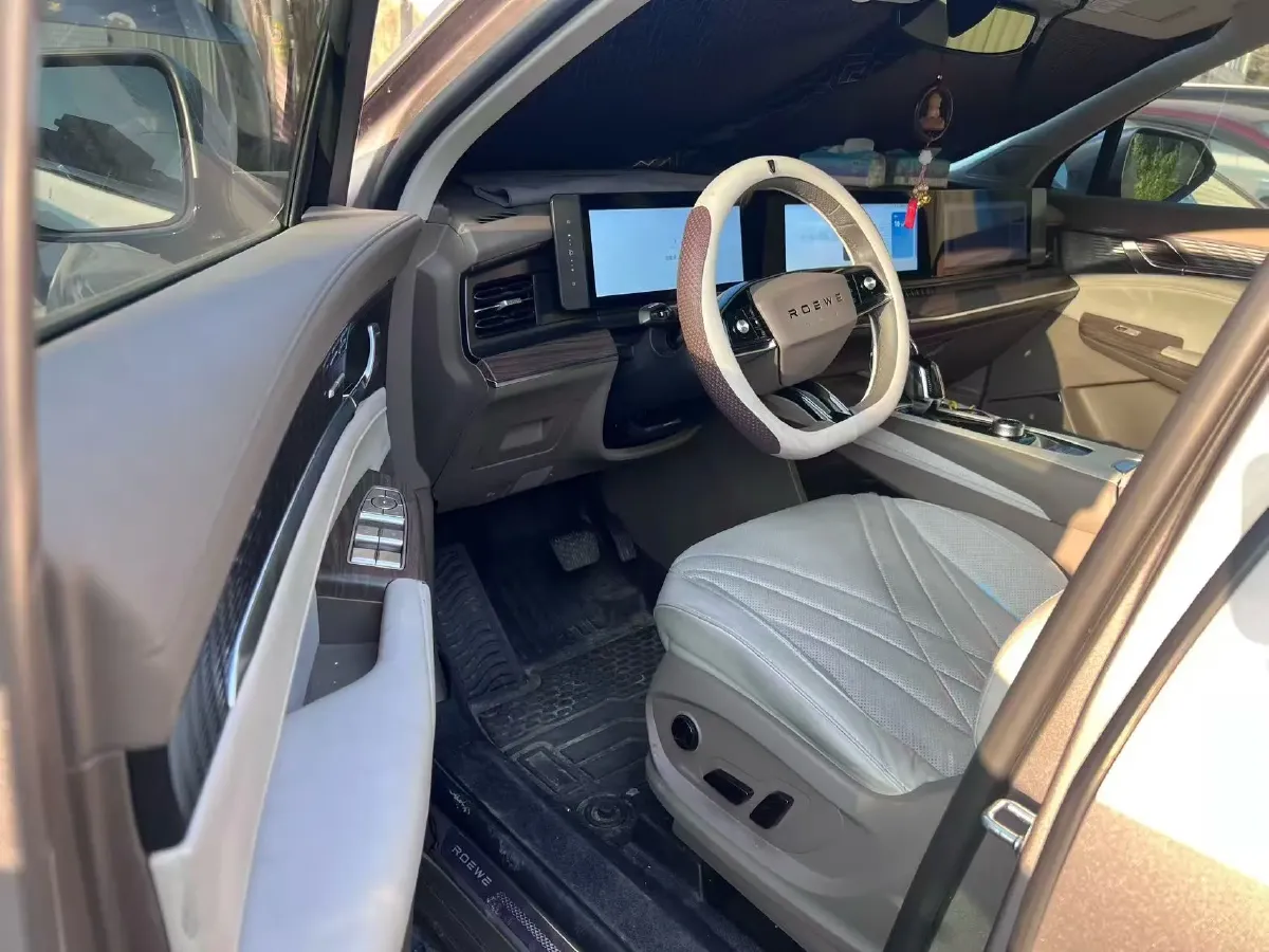 2023 Roewe RX9 2.0T 242HP L4 9AT,autocango,china used car exporter,china ev exporter,chinese used car exporter,chinese used ev exporter