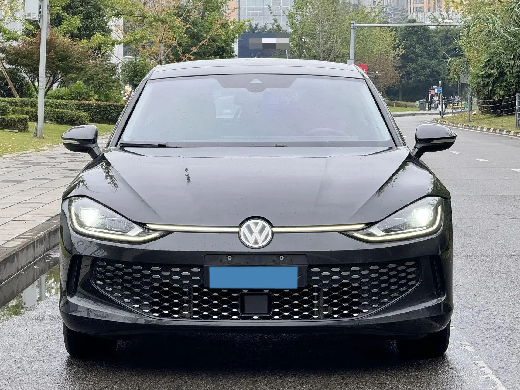 2022 VOLKSWAGEN LAMANDO thumbnail 2