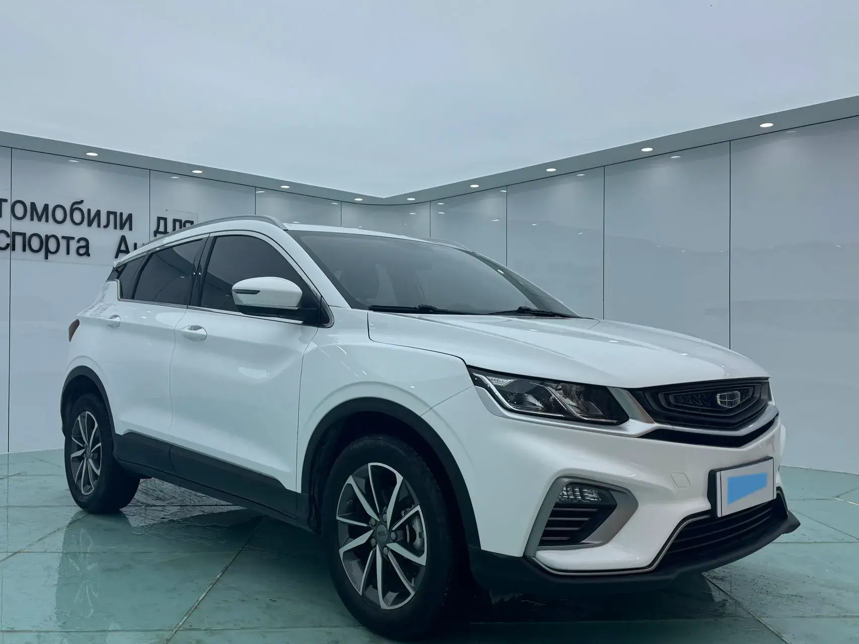 2020 GEELY COOLRAY thumbnail 3