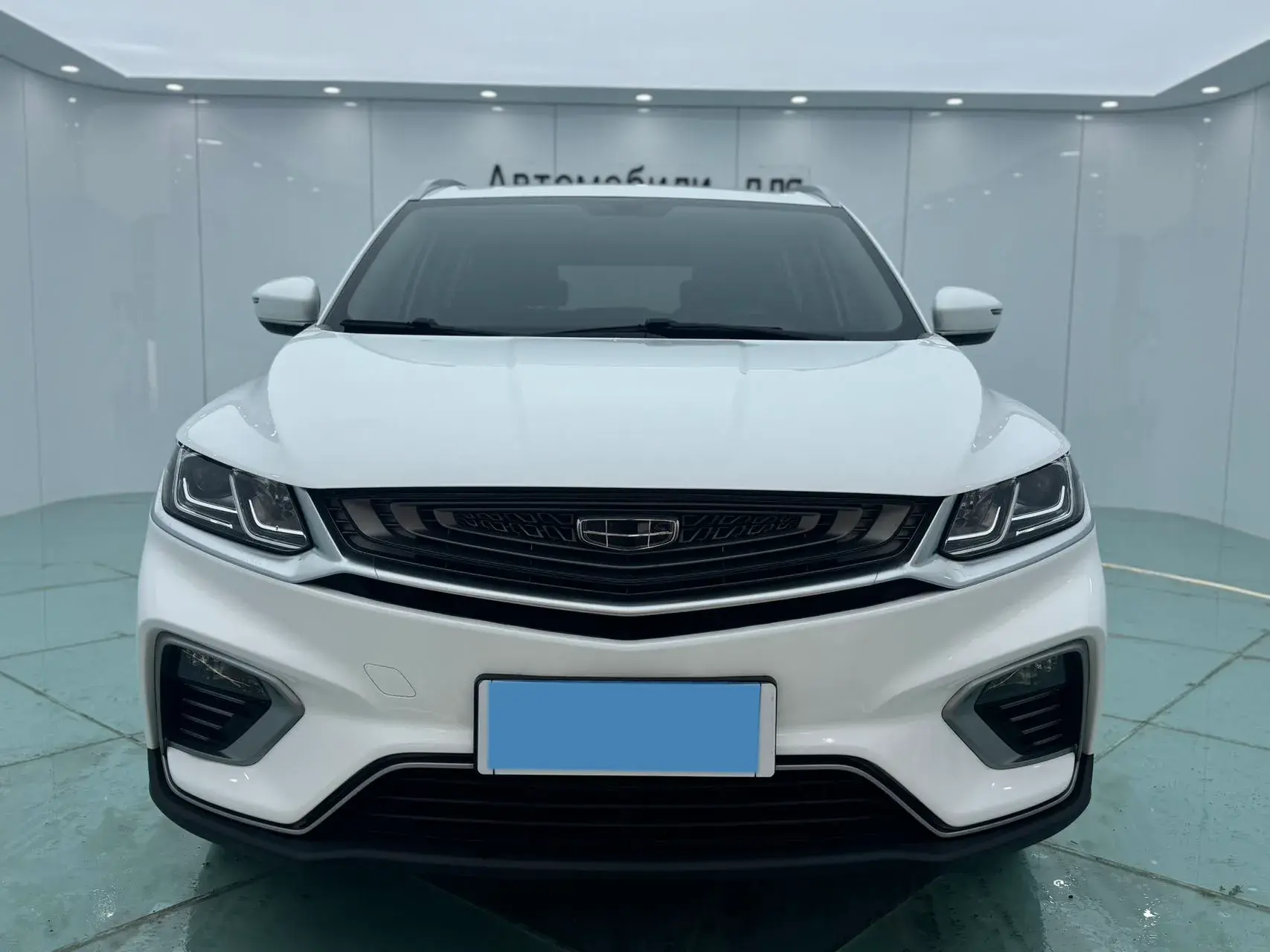 2020 GEELY COOLRAY thumbnail 2