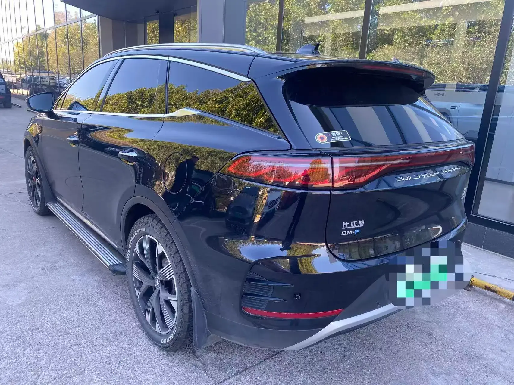 2024 BYD TANG thumbnail 4