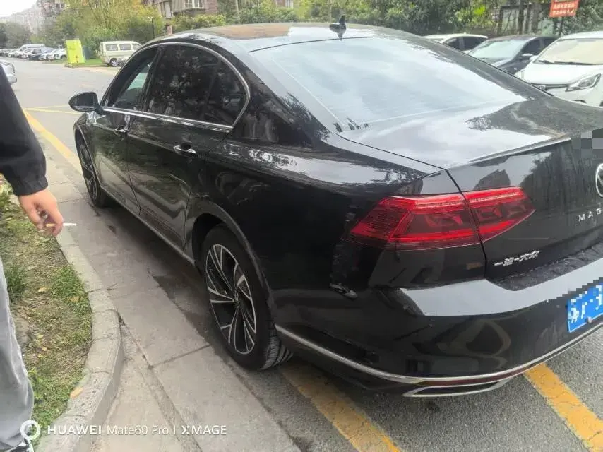 2020 VOLKSWAGEN MAGOTAN thumbnail 4