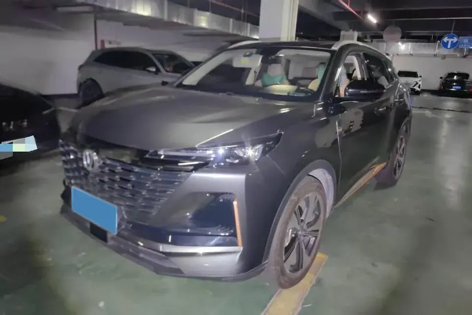 2022 CHANGAN CS75 view 1