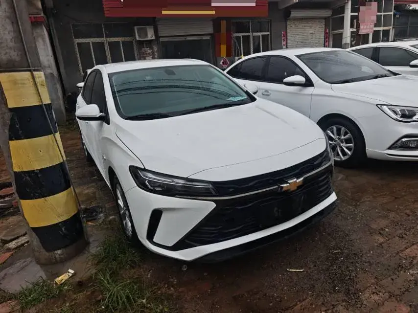 2023 CHEVROLET MONZA thumbnail 2