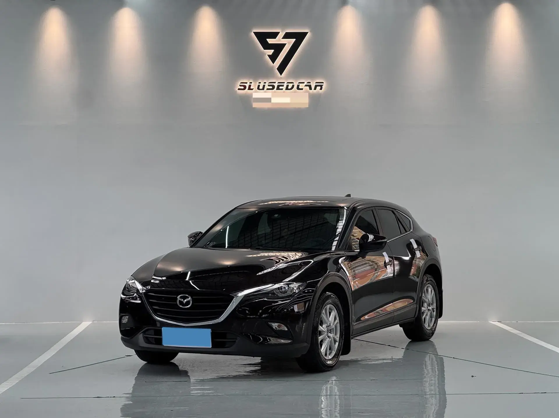 2018 MAZDA CX-4 view 1