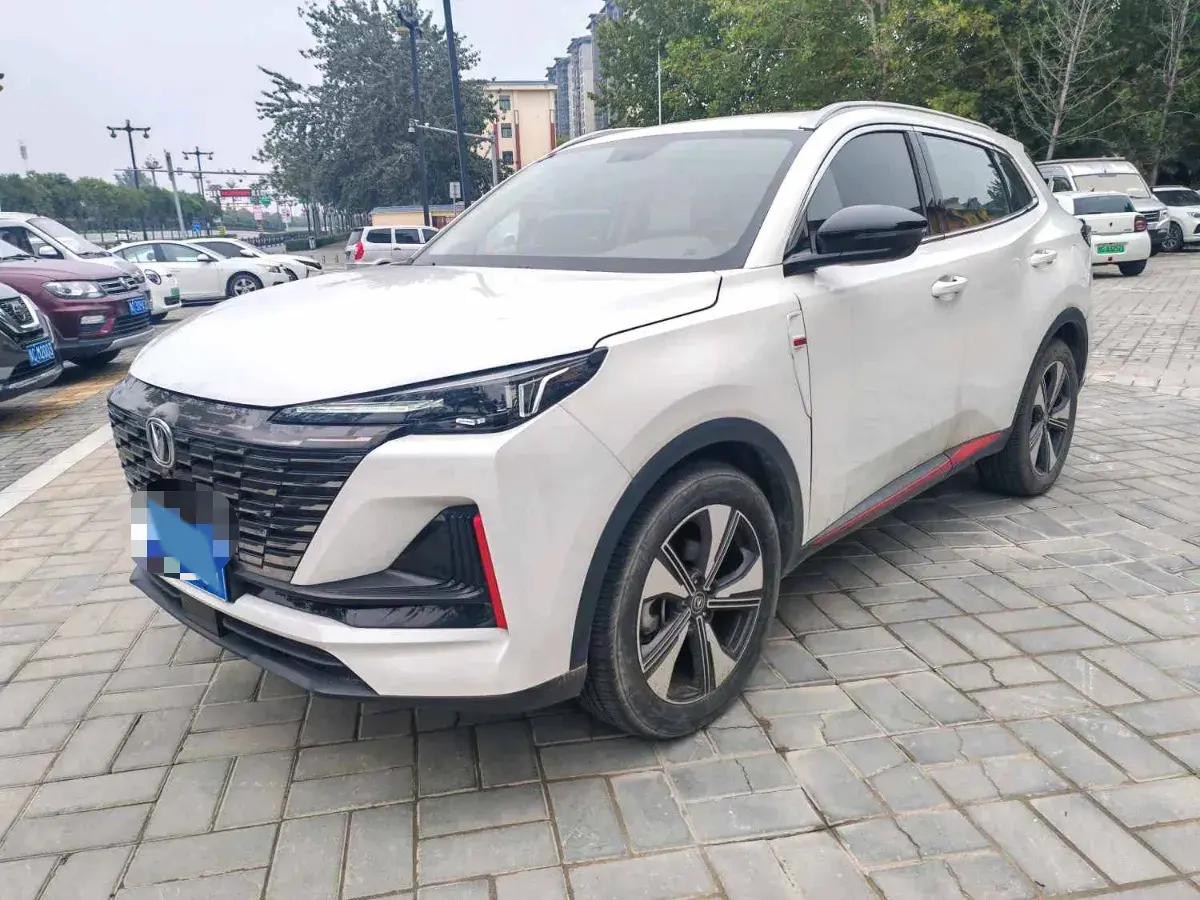 2022 CHANGAN CS75 view 1