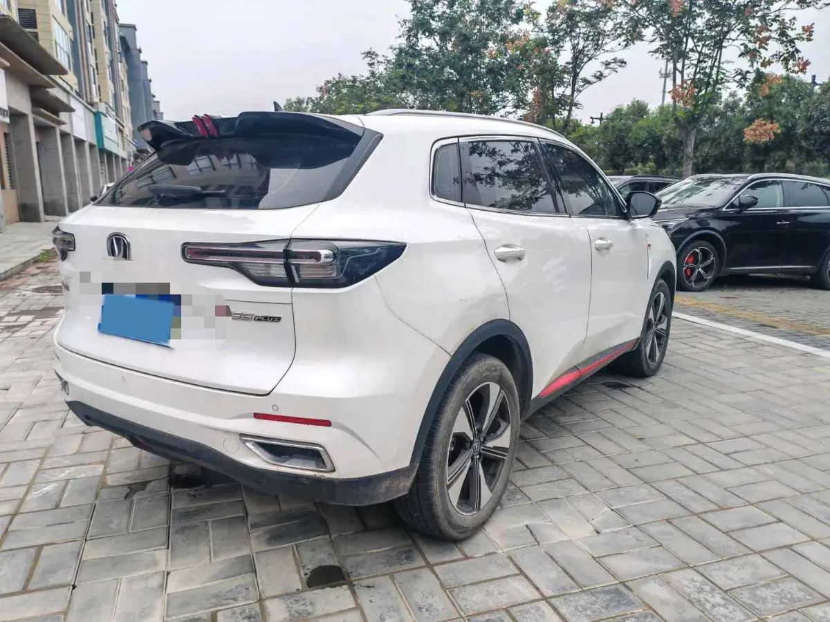 2022 CHANGAN CS75 thumbnail 3