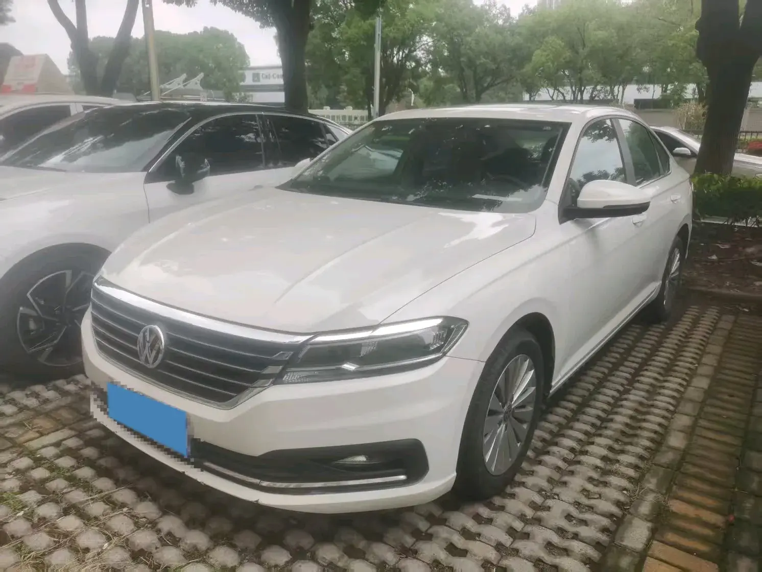 2019 VOLKSWAGEN LAVIDA view 1